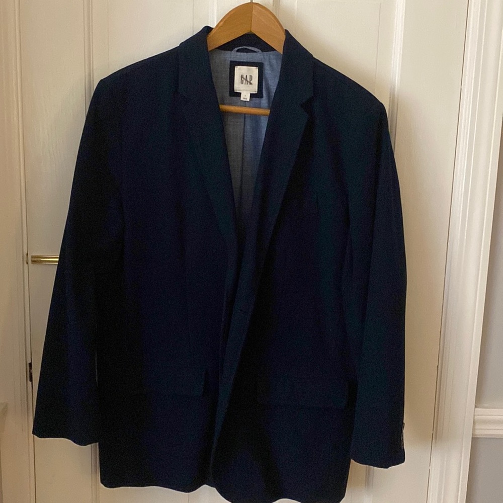 Gap Navy Blue Blazer - Size Large, but fits like 43R - Worn twice EUC